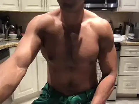 BigGuyMuscle online show from February 20, 4:28 am