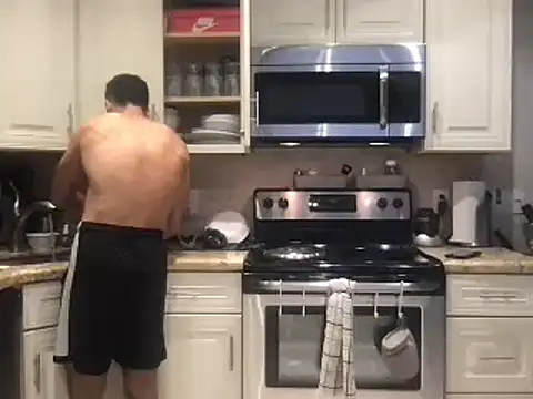 BigGuyMuscle online show from January 13, 1:49 pm