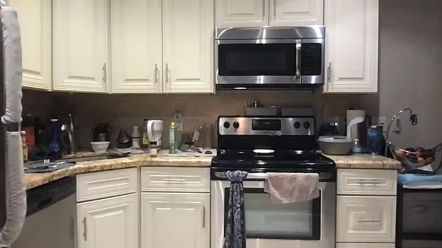 BigGuyMuscle online show from March 23, 3:56 am