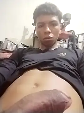 kiddkiekee online show from February 3, 6:24 pm