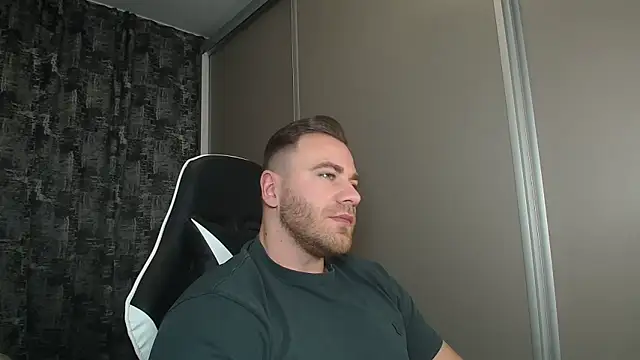 Thori92 online show from January 11, 3:09 pm