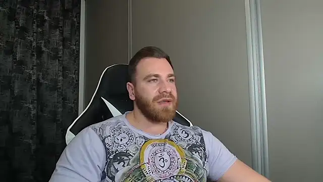 Thori92 online show from February 12, 7:31 pm