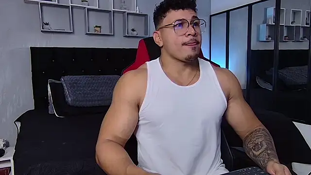 tyler hank01 online show from September 29, 10:49 pm