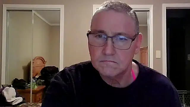 takeitall101 online show from February 28, 9:36 pm