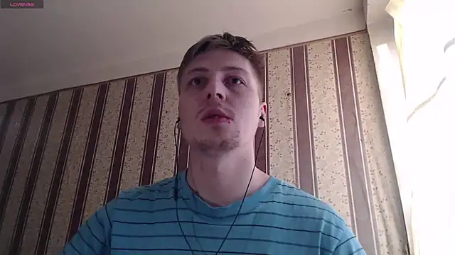 darienlarge online show from February 25, 2:44 pm