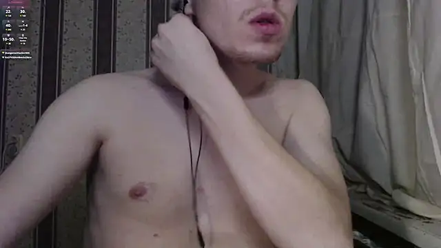 darienlarge online show from February 23, 11:25 pm