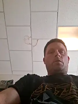 curiouscock38 online show from December 22, 5:21 pm