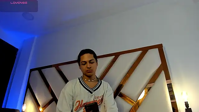 Aron cruz online show from May 21, 1:26 pm
