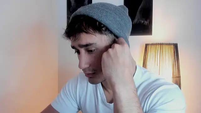 Snapshot of AlexRivera6 chatting on October 10, 3:17 pm AlexRivera6 online show from October 10, 3:17 pm