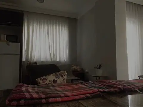 ALPHANDRE online show from October 8, 8:40 am