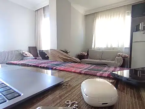 ALPHANDRE online show from October 15, 9:06 am