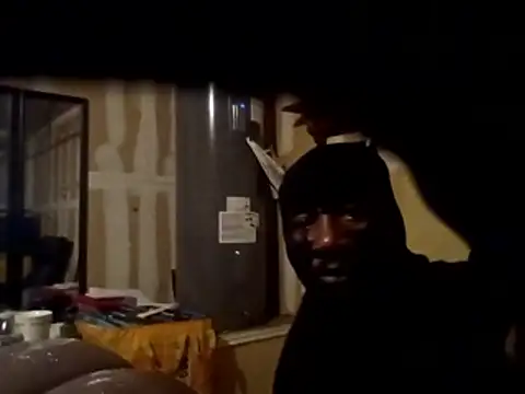 kimVON online show from March 6, 9:01 pm