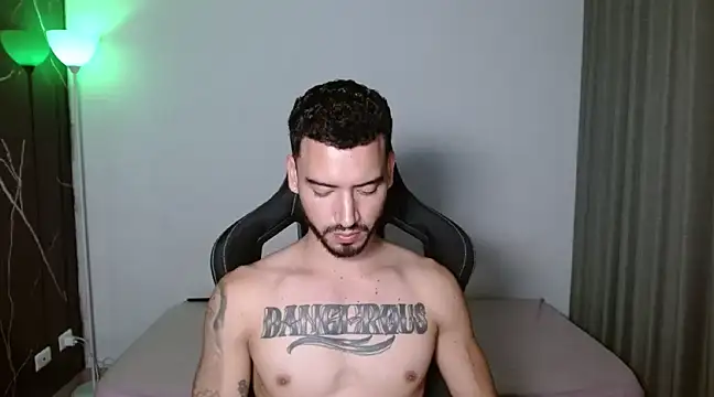 Dangerous-Men online show from February 13, 5:26 am