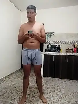 Chocolatinajet online show from May 6, 12:44 am