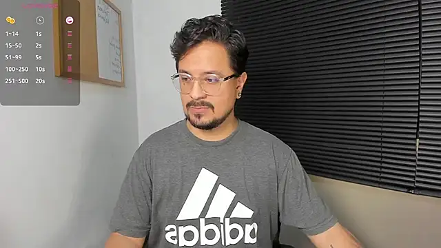 DaviidEvans  online show from December 10, 12:34 am