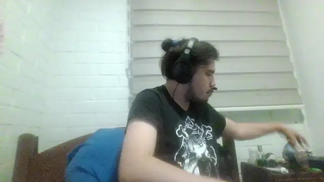 hung weeb online show from March 17, 1:31 am