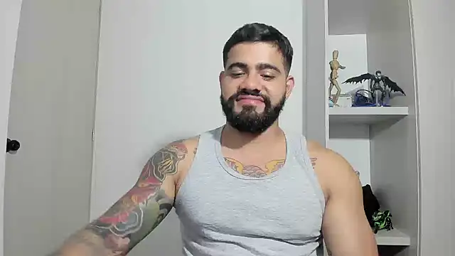 Snapshot of _Coddygold_ chatting on September 13, 9:49 pm  Coddygold  online show from September 13, 9:49 pm
