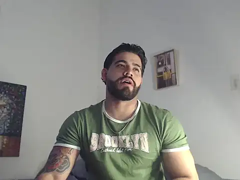 Snapshot of _Coddygold_ chatting on December 8, 11:35 am  Coddygold  online show from December 8, 11:35 am
