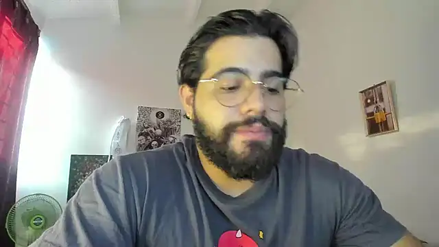 Snapshot of _Coddygold_ chatting on March 12, 10:07 pm  Coddygold  online show from March 12, 10:07 pm