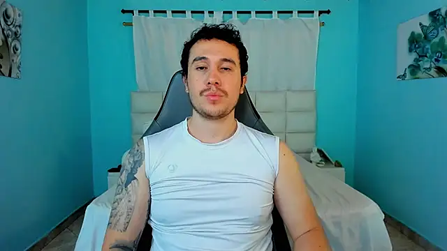 juan  jimenez online show from June 8, 1:28 am