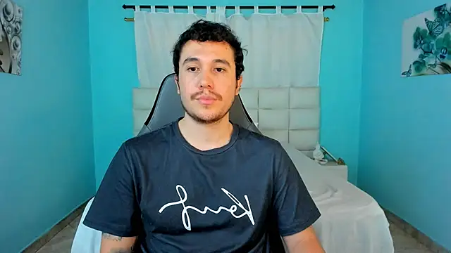 juan  jimenez online show from June 10, 9:59 pm