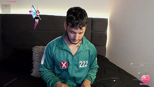 Snapshot of alejandro__2 chatting on October 21, 4:32 pm alejandro 2 online show from October 21, 4:32 pm
