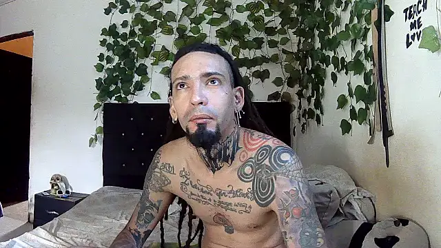 caribbeanlover1 online show from July 24, 1:29 pm