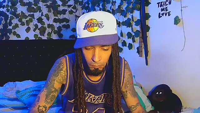 caribbeanlover1 online show from October 12, 7:41 pm