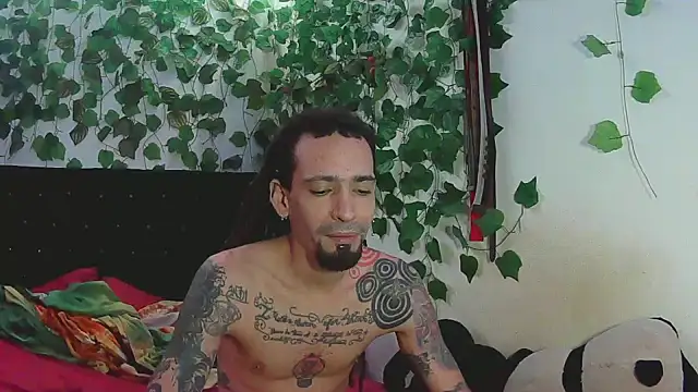 caribbeanlover1 online show from February 14, 12:25 pm