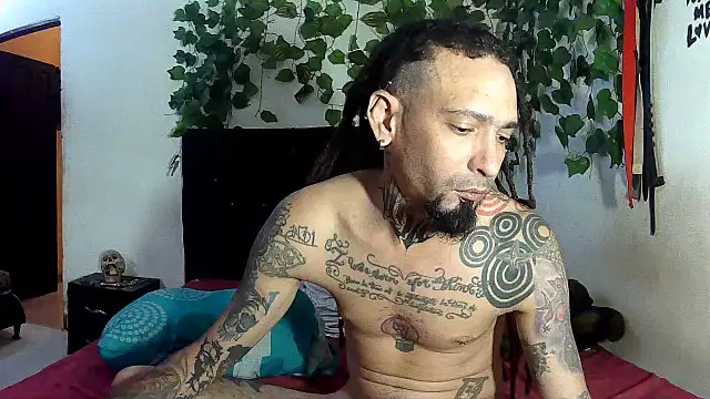 caribbeanlover1 online show from June 9, 10:55 pm
