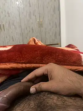 Snapshot of bigshow112 chatting on December 5, 5:18 pm bigshow112 online show from December 5, 5:18 pm