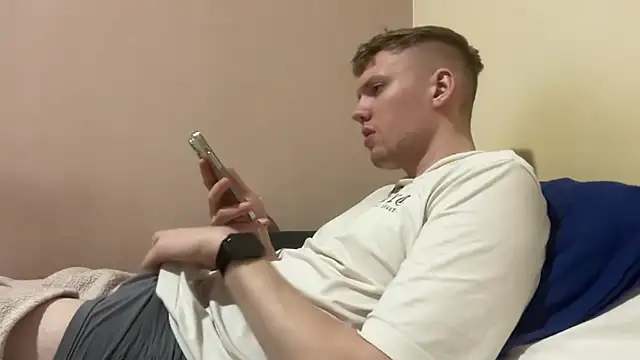 sexybooii6968 online show from December 18, 5:42 pm