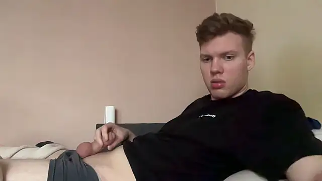 sexybooii6968 online show from February 15, 1:19 pm