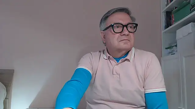 YOU6me online show from January 17, 2:09 pm