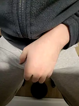 Sissy Tim online show from March 17, 8:29 am