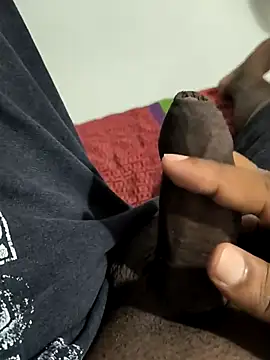 giri1817 online show from October 25, 8:32 pm