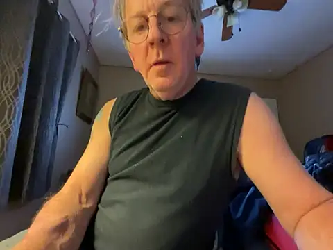 jck1m0t online show from February 5, 8:43 am