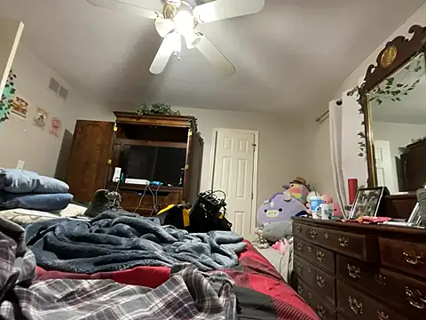 jck1m0t online show from December 13, 11:13 am