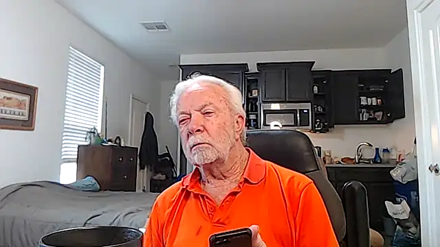 rockpoint69 online show from October 25, 2:30 pm