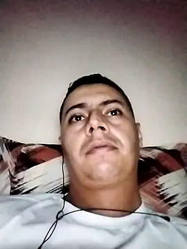 Iml22m online show from May 8, 2:34 am