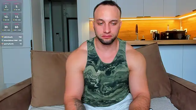 Snapshot of michaelbradleu chatting on January 16, 11:37 am michaelbradleu online show from January 16, 11:37 am