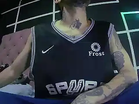 Christian Stiven1 online show from October 4, 7:46 am