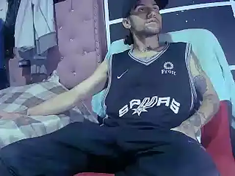 Christian Stiven1 online show from September 28, 7:39 am