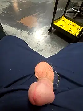 WhiteMeat069 online show from March 18, 5:56 am