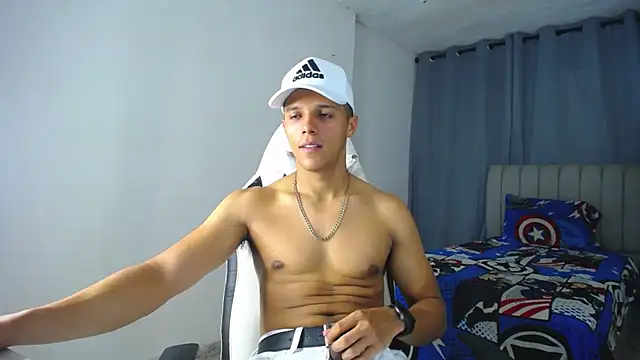 DavidAngell7 online show from January 1, 11:51 pm