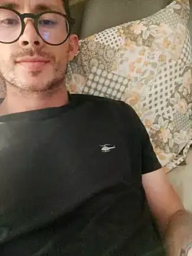 0Rodrigo1234 online show from April 2, 2:09 am