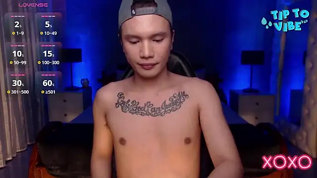 xjakolitox online show from September 30, 7:39 pm