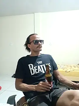 JamesQuaresma online show from January 18, 3:57 am