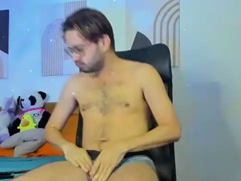 Snapshot of peterannaud chatting on October 4, 11:15 am peterannaud online show from October 4, 11:15 am