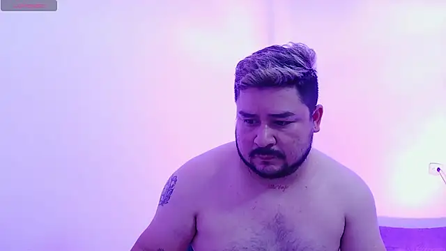 Snapshot of oso_dirty_ chatting on September 19, 6:08 pm oso dirty online show from September 19, 6:08 pm